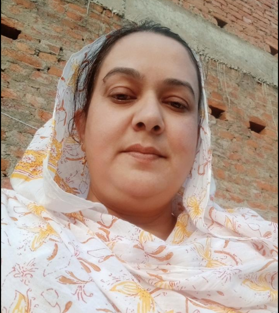 Naaz parween 